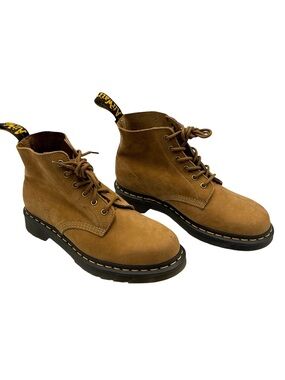Dr. Martens 101 UB Tumbled Nubuck Lace Up Boots Savannah Tan Size 8M / 9L